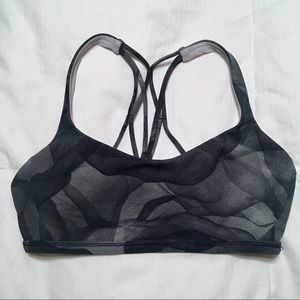 Lululemon Free To Be Zen size 4 sports bra.